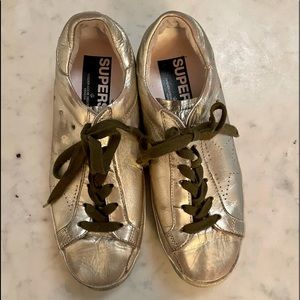 Golden Goose Superstars ⭐️ Size 7.5 W